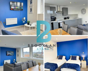 2BR W views WiFi & parking